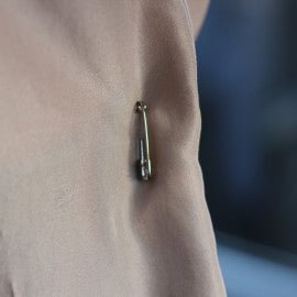How to Pin your Clothes for Alterations - Clothes Doctor