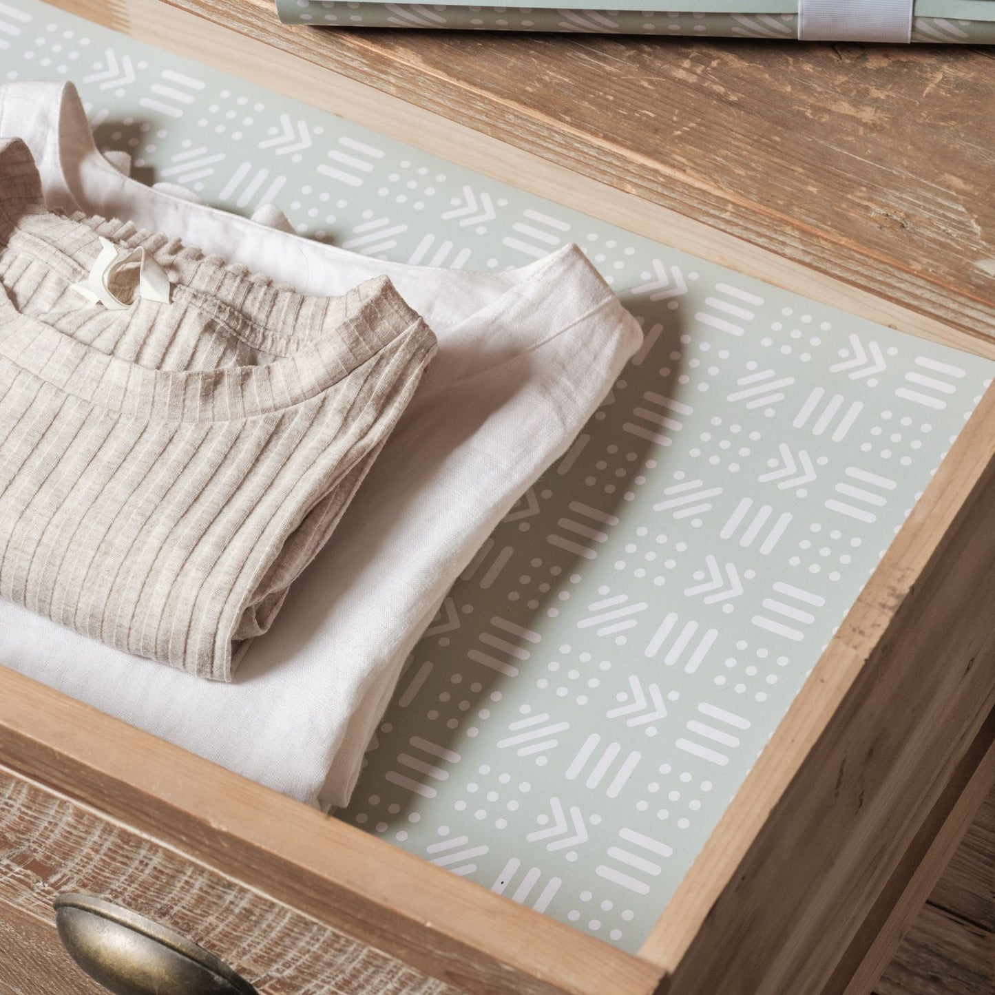 🎁 Scented Drawer Liners (100% off)