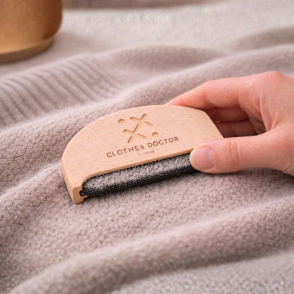 Cashmere Comb in Beechwood