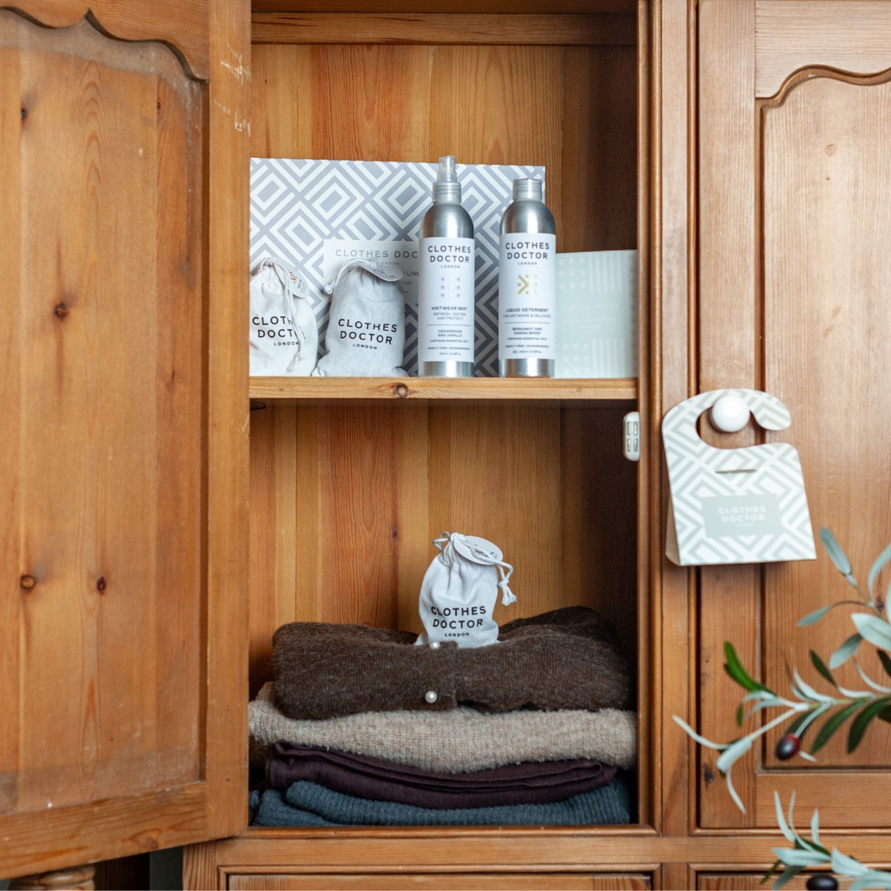 Seasonal Scent & Protect Box - Thumbnail 4